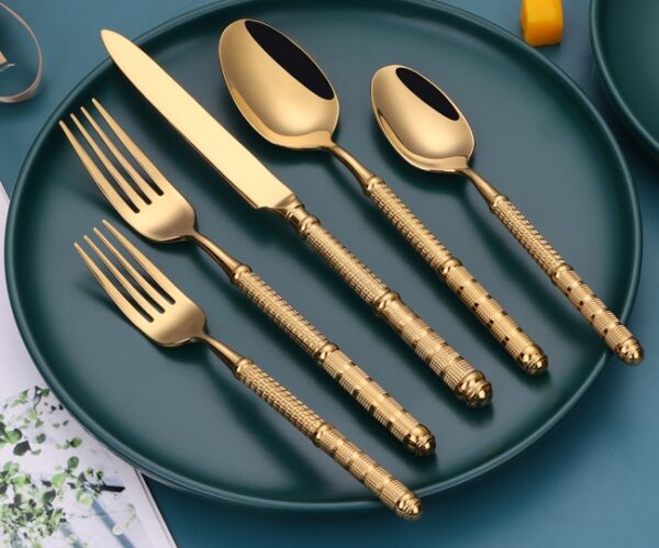 Flatware Carlyle Gold